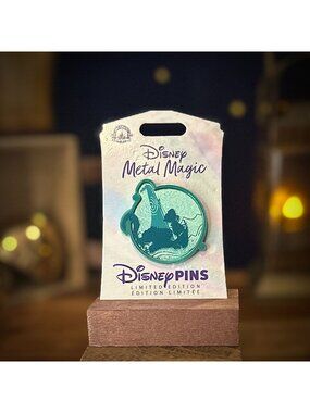 DLR - Moana and Maui - Metal Magic Enamel Pin